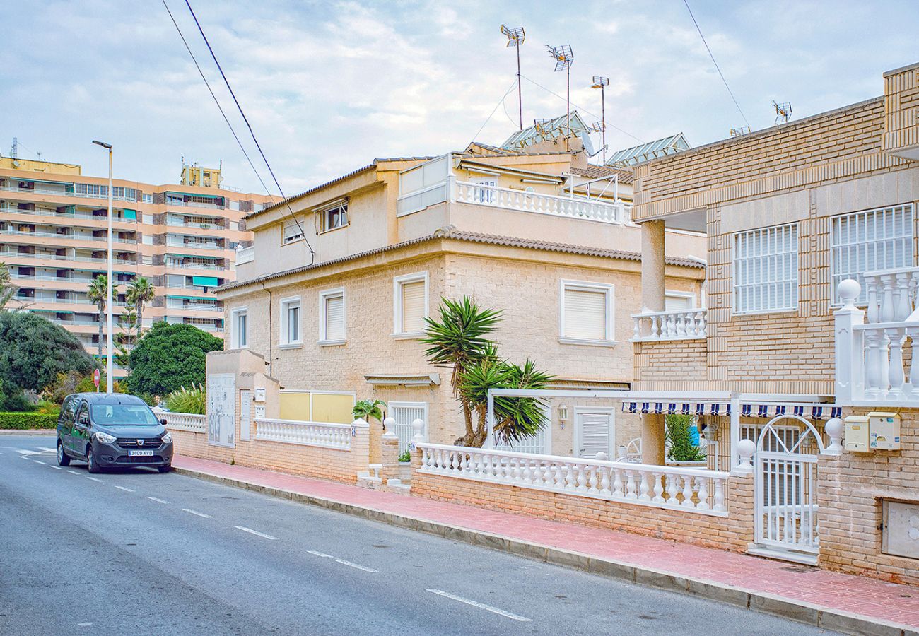 Ferienwohnung in La Mata - 126 Bungalow Playa - Alicante Holiday