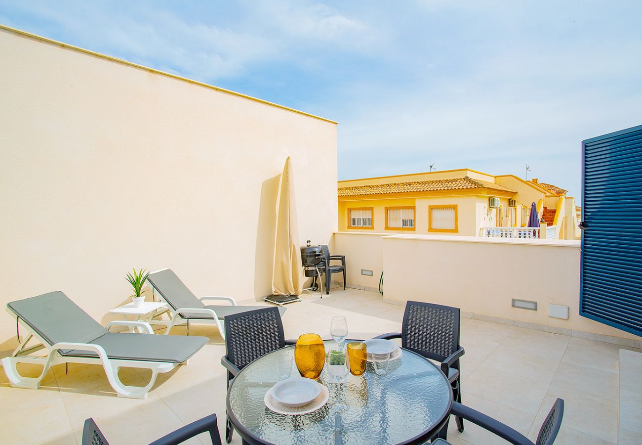 Bungalow in La Zenia - 210 New Mar Pool - Alicante Holiday