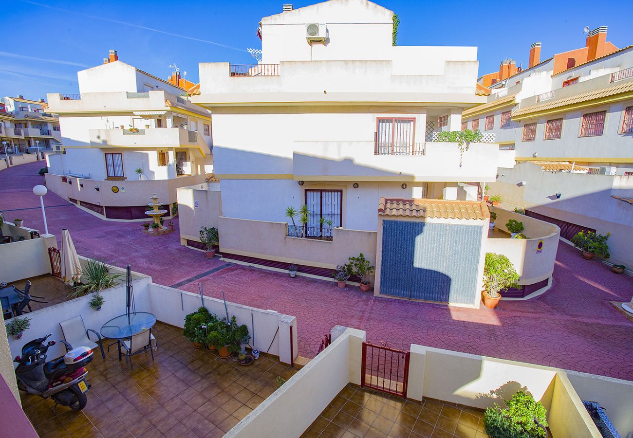 Stadthaus in La Zenia - 236 Sunny Duplex -Alicante Holiday