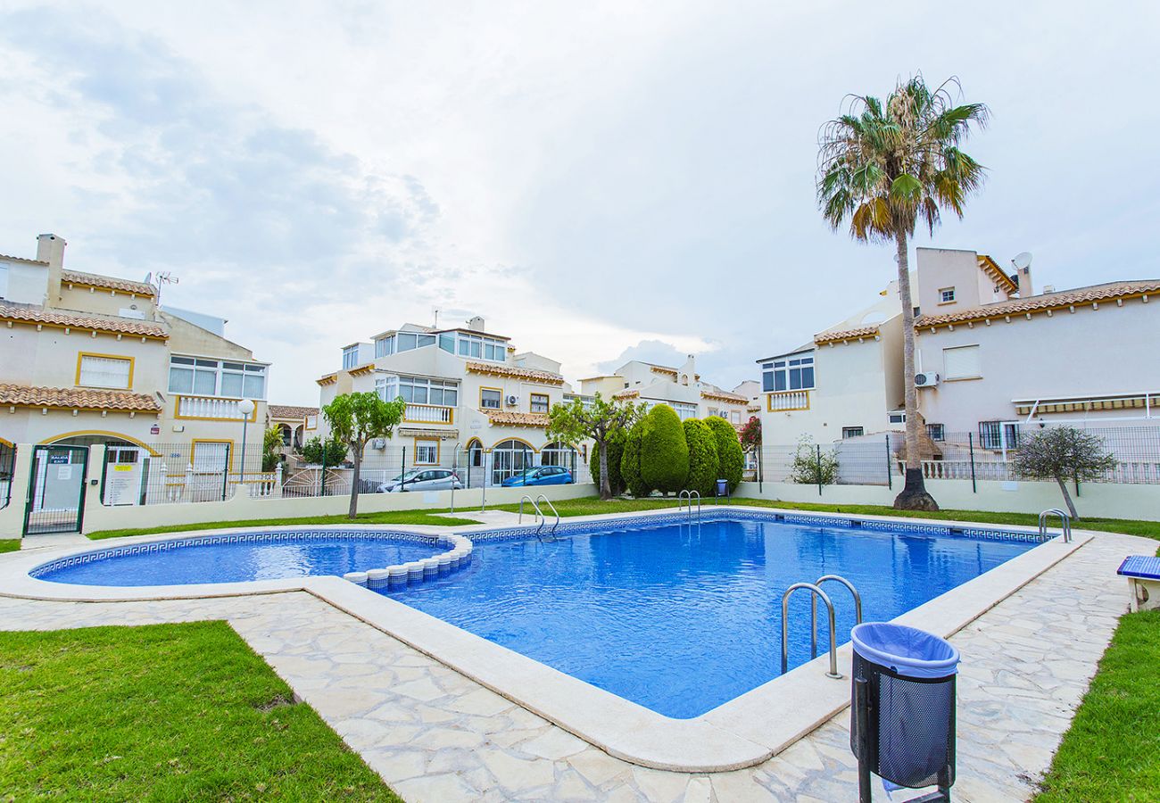 Stadthaus in Orihuela Costa - 243 Pool & Sun Home- Alicante Holiday