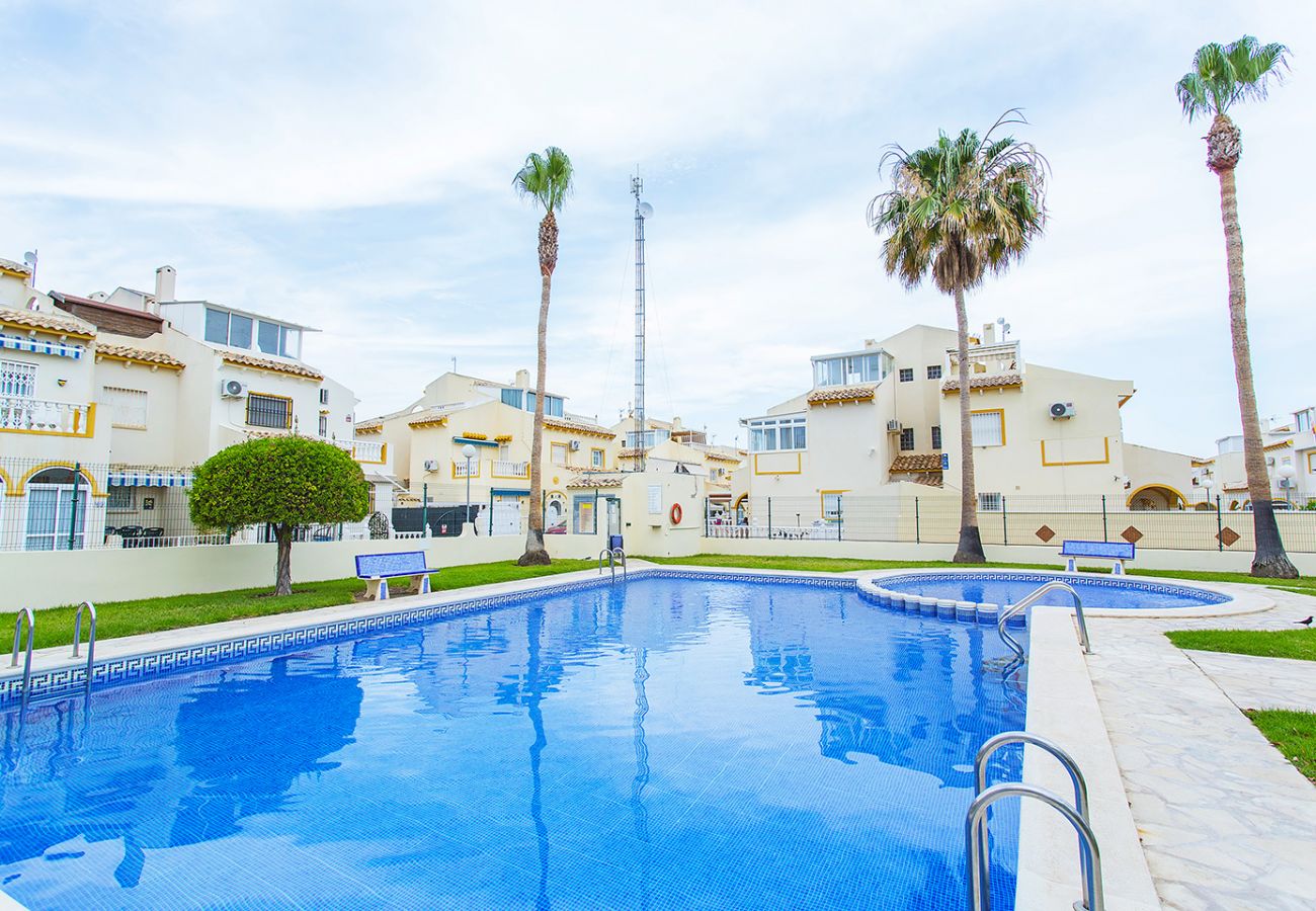 Stadthaus in Orihuela Costa - 243 Pool & Sun Home- Alicante Holiday