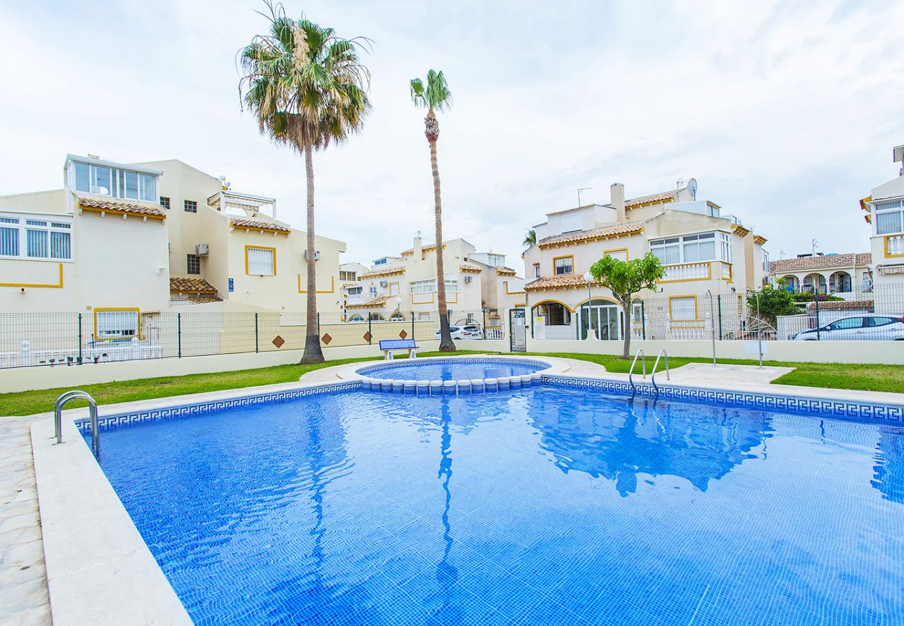 Stadthaus in Orihuela Costa - 243 Pool & Sun Home- Alicante Holiday