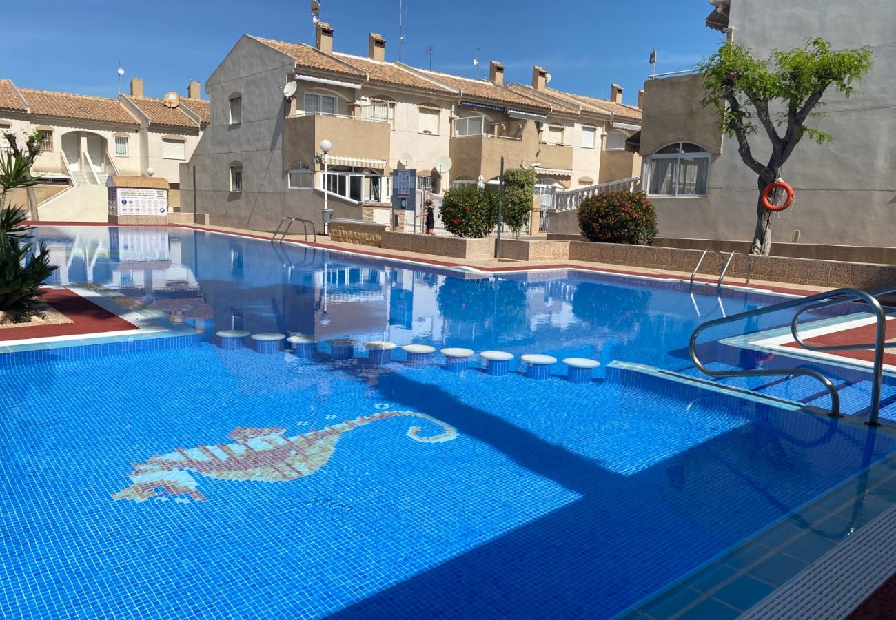 Ferienwohnung in Torrevieja - 146 Quiet Pool Relax - Alicante Holiday