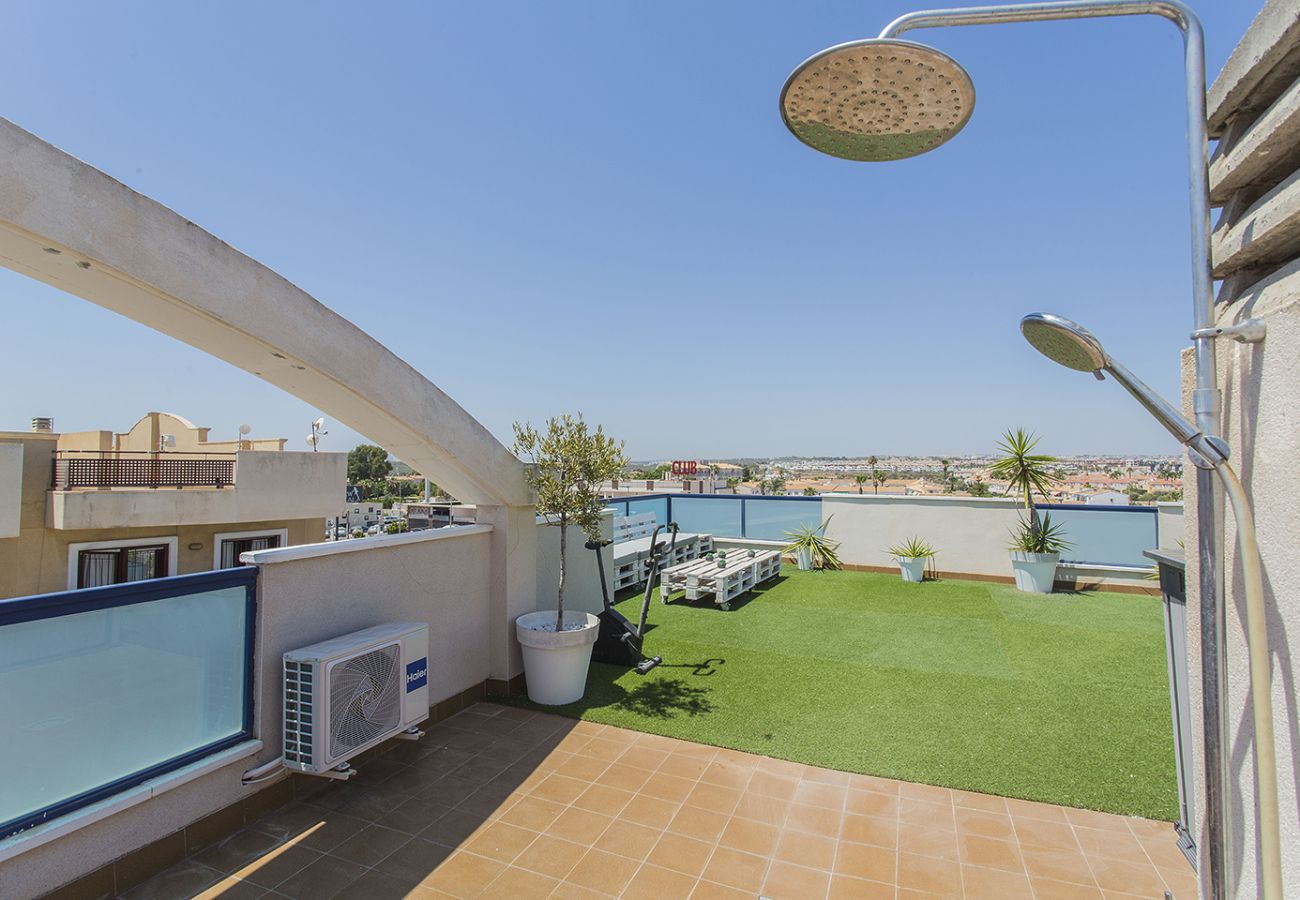 Ferienwohnung in Cabo Roig - 239 Amazing Penthouse Cabo Roig-Alicante Holiday