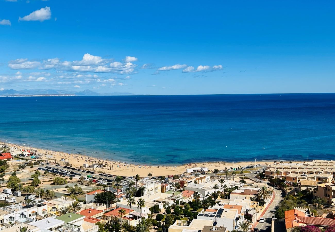 Ferienwohnung in Torrevieja - 046 Dreamy Sea View Apartment - Alicante Holiday