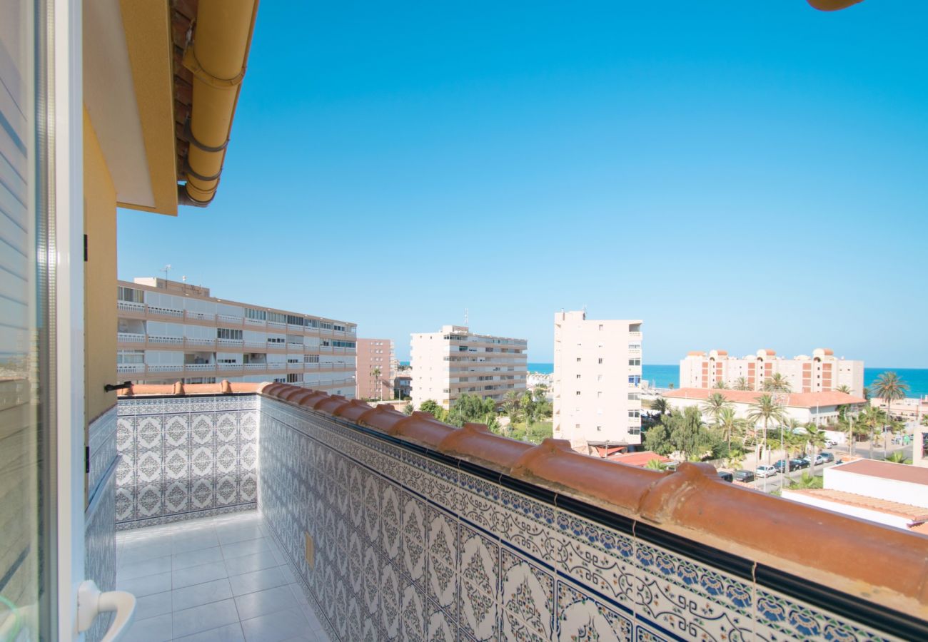 Apartamento en Torrevieja - 105 Beach View - Alicante Holiday