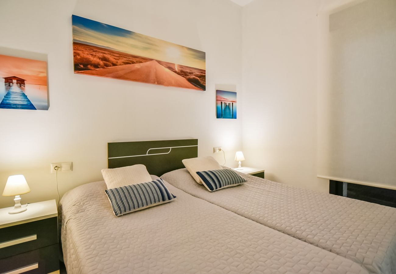 Apartamento en La Mata - 010 New Beach Apartment - Alicante Holiday