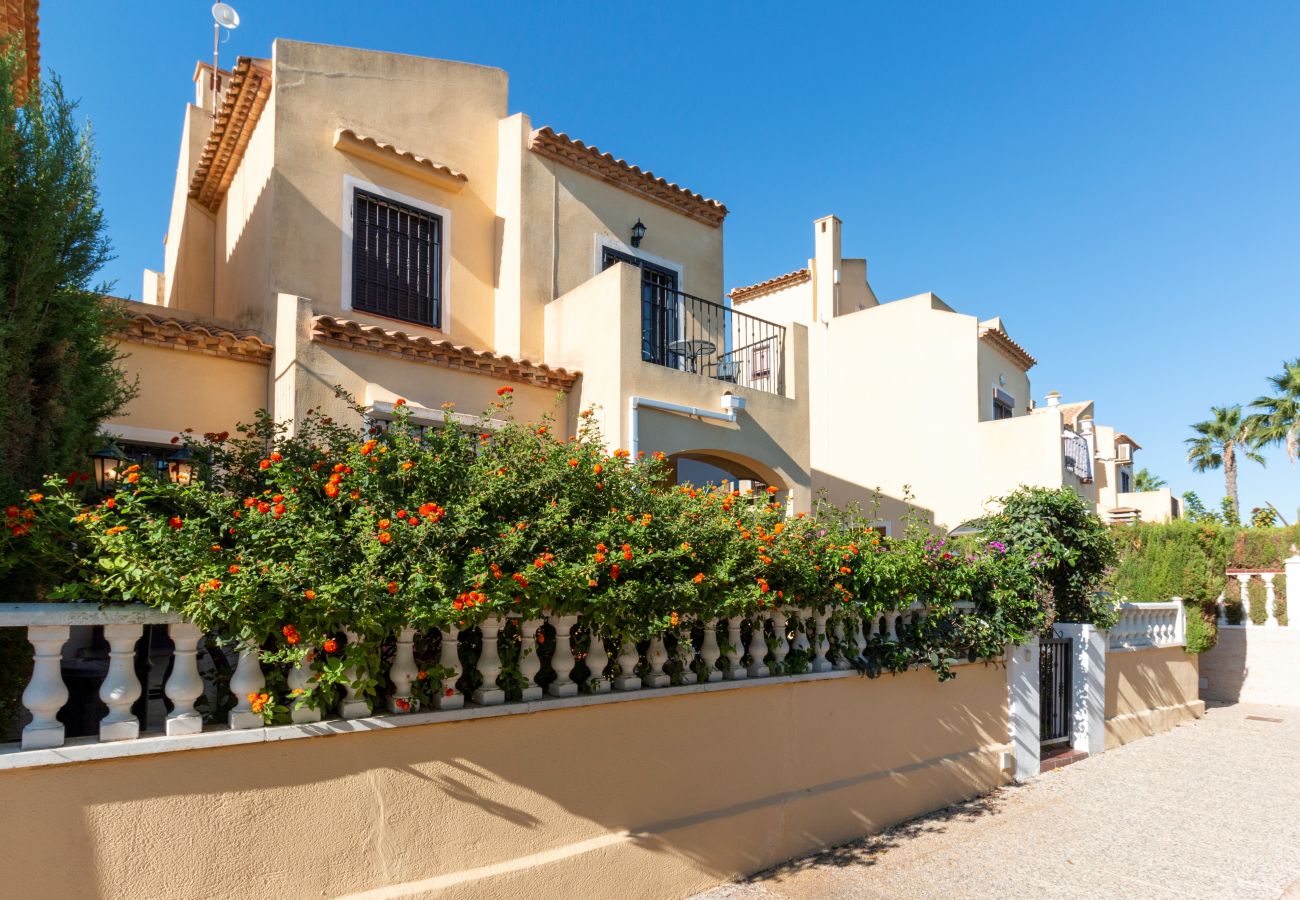 Casa adosada en La Zenia - 228 Lovely Home La Zenia - Alicante Holiday