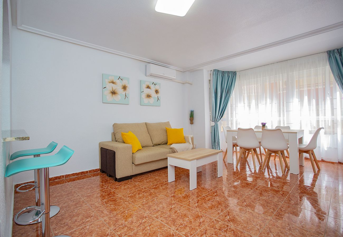 Apartamento en Torrevieja - 139  Lucia's Beach Alicante Holiday