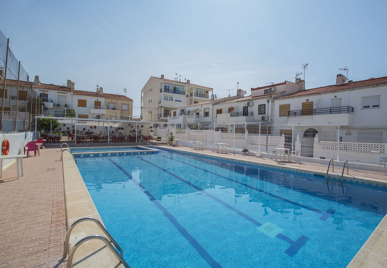 Bungalow en Torrevieja - 104  Nice Pool Enjoyment - Alicante Holiday