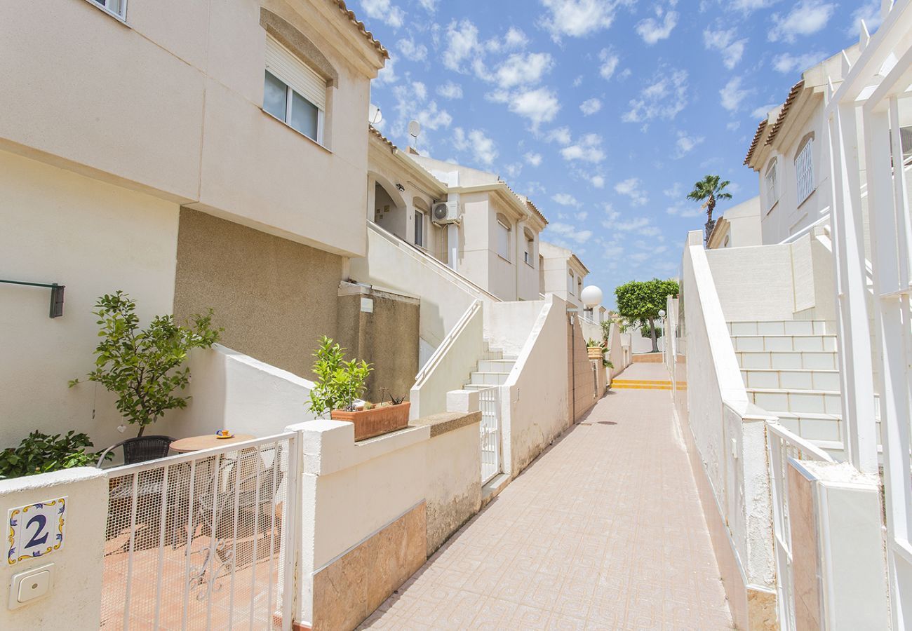 Apartamento en Torrevieja - 146 Quiet Pool Relax - Alicante Holiday