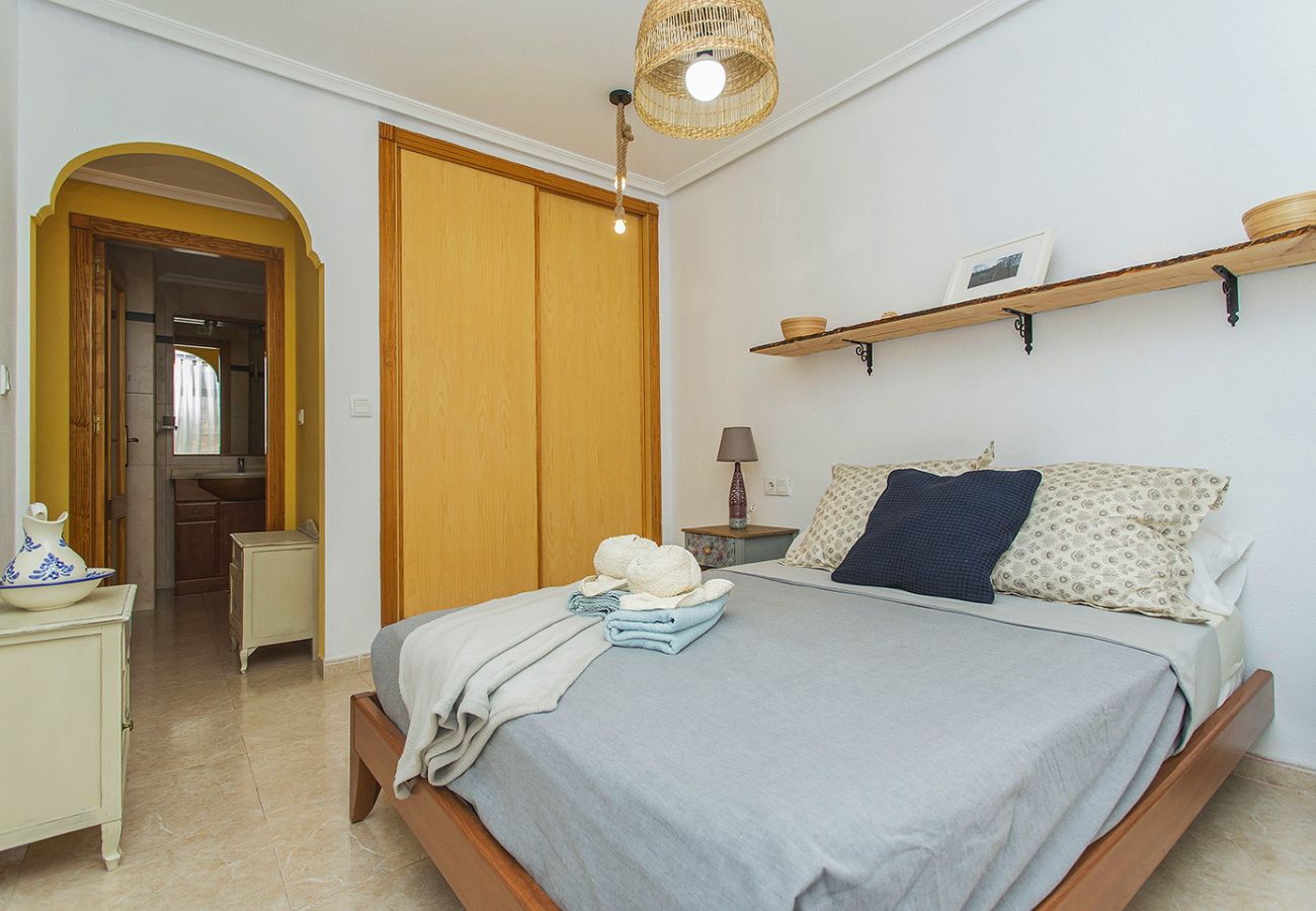 Apartamento en Orihuela Costa - 221 Lovely Laguna Alicante-Holiday