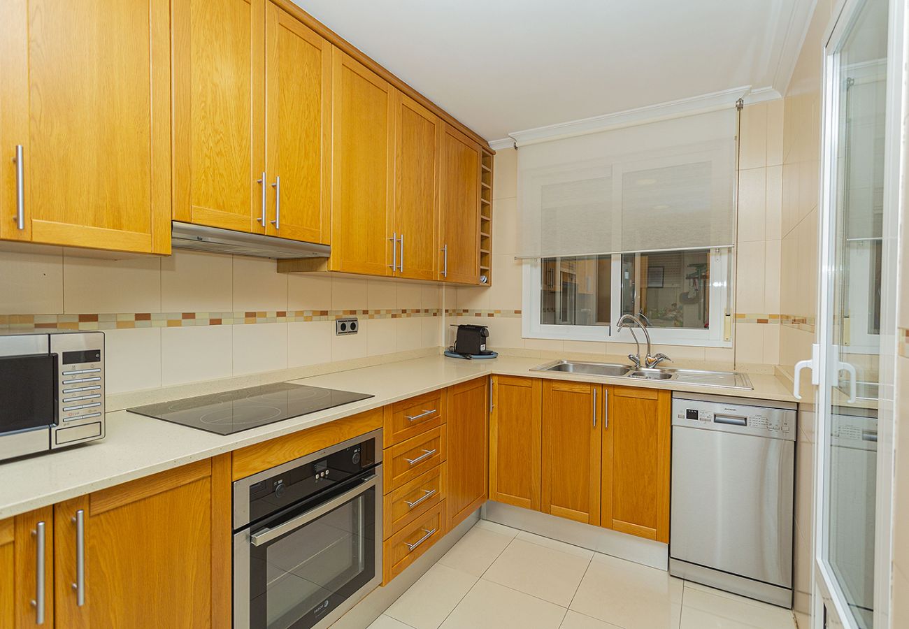 Apartamento en Torrevieja - 065 City Heart Retreat Alicante-Holiday