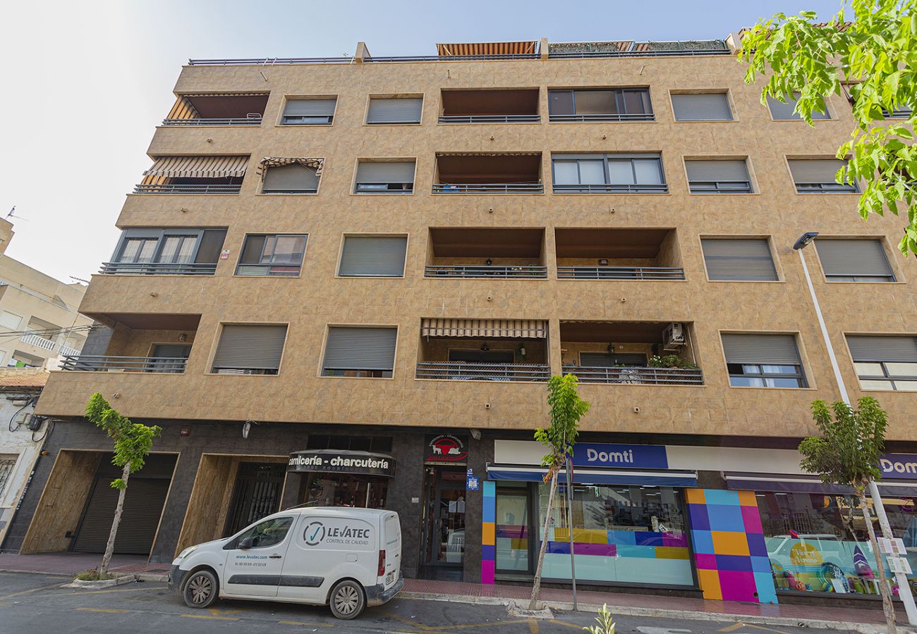 Apartamento en Torrevieja - 065 City Heart Retreat Alicante-Holiday