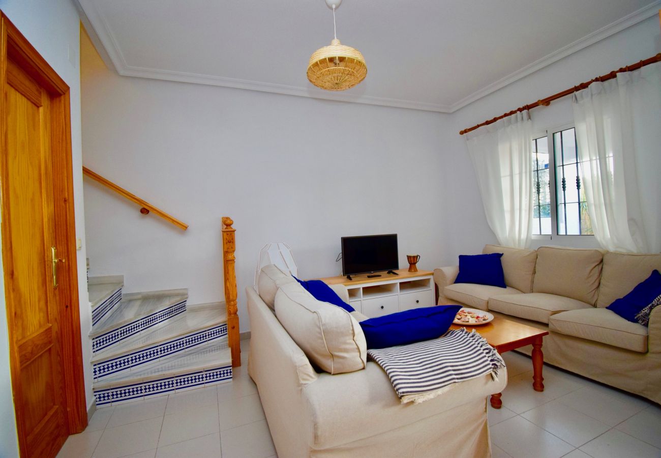 Townhouse in La Mata - 038 Fantastic Holiday // AC - Wifi