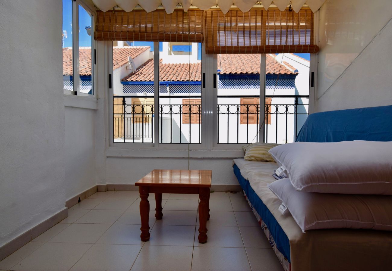 Townhouse in La Mata - 038 Fantastic Holiday // AC - Wifi