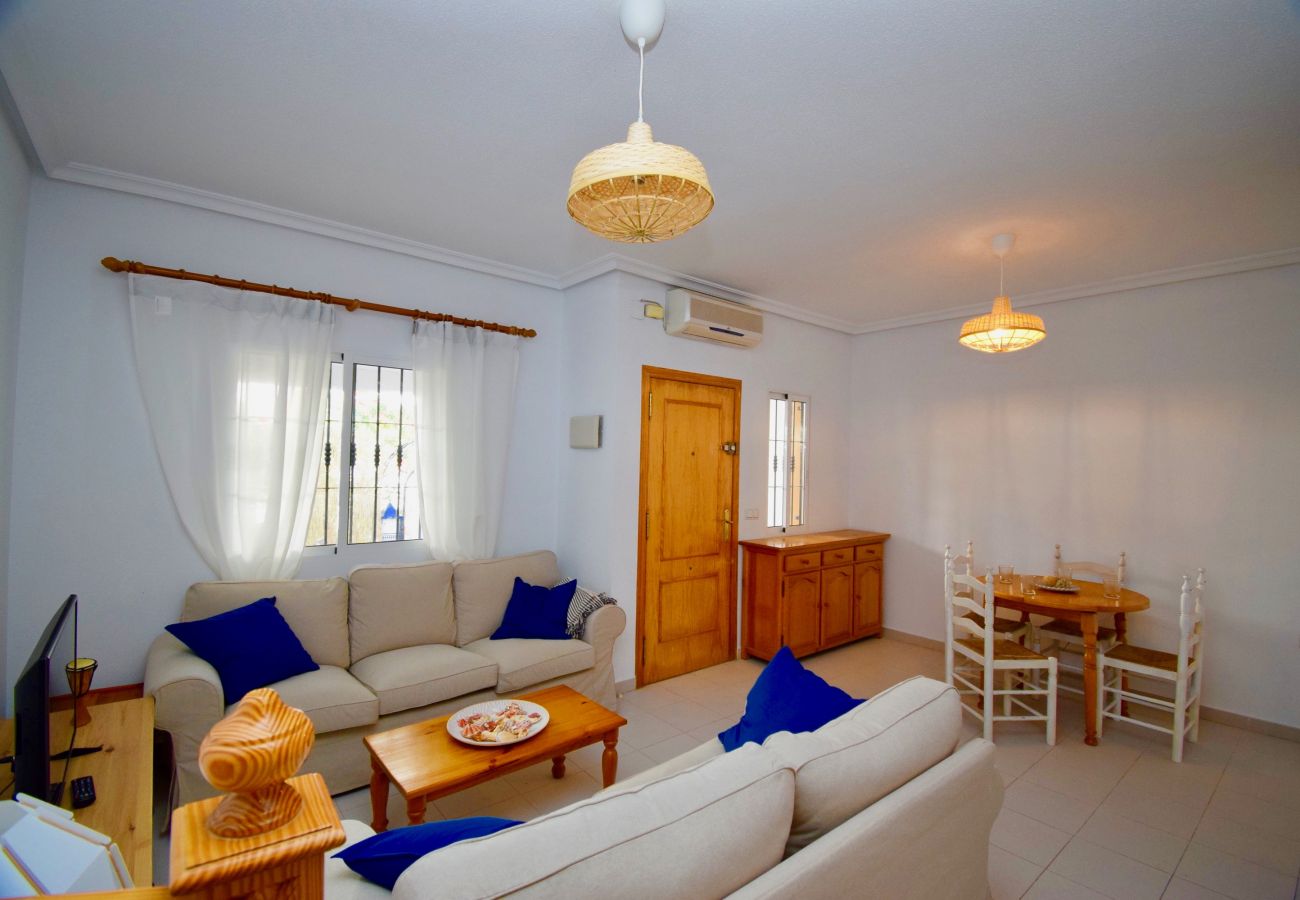 Townhouse in La Mata - 038 Fantastic Holiday // AC - Wifi