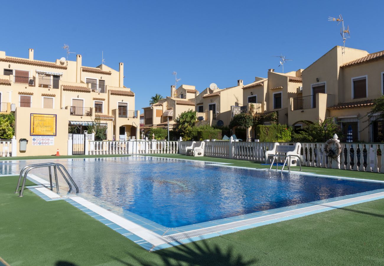 Townhouse in La Zenia - 228 Lovely Home La Zenia - Alicante Holiday