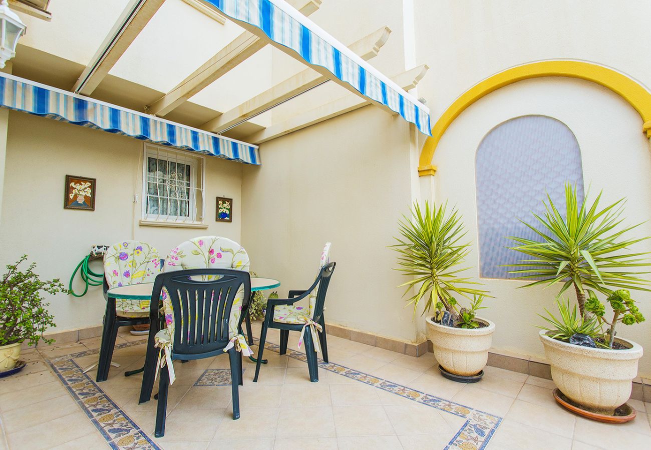 Townhouse in Orihuela Costa - 243 Pool & Sun Home- Alicante Holiday