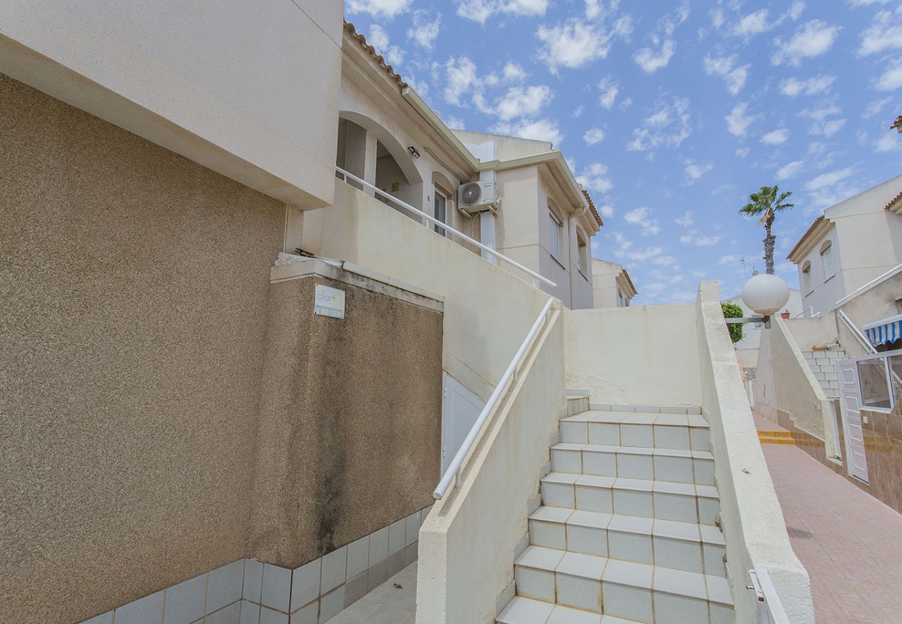 Apartment in Torrevieja - 146 Quiet Pool Relax - Alicante Holiday