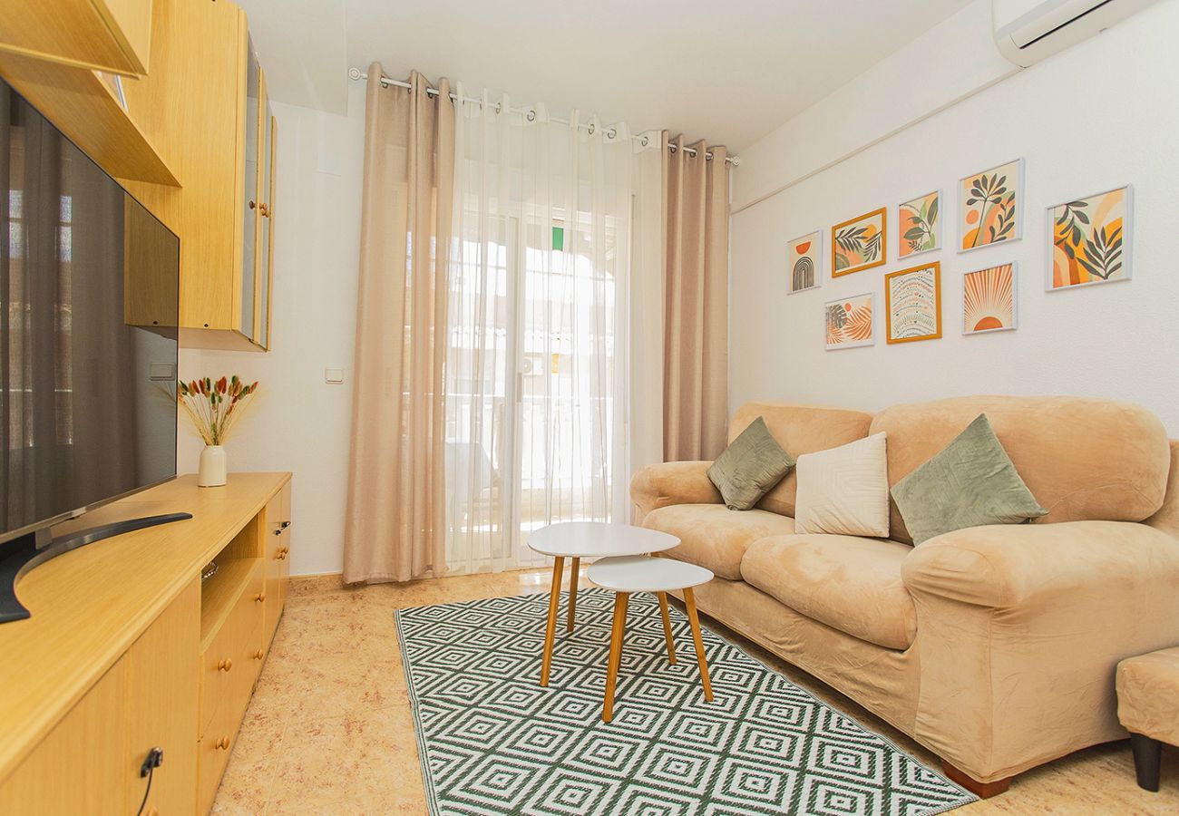 Apartment in Torrevieja - 150 Lovely Palangre Apartment Alicante-holiday