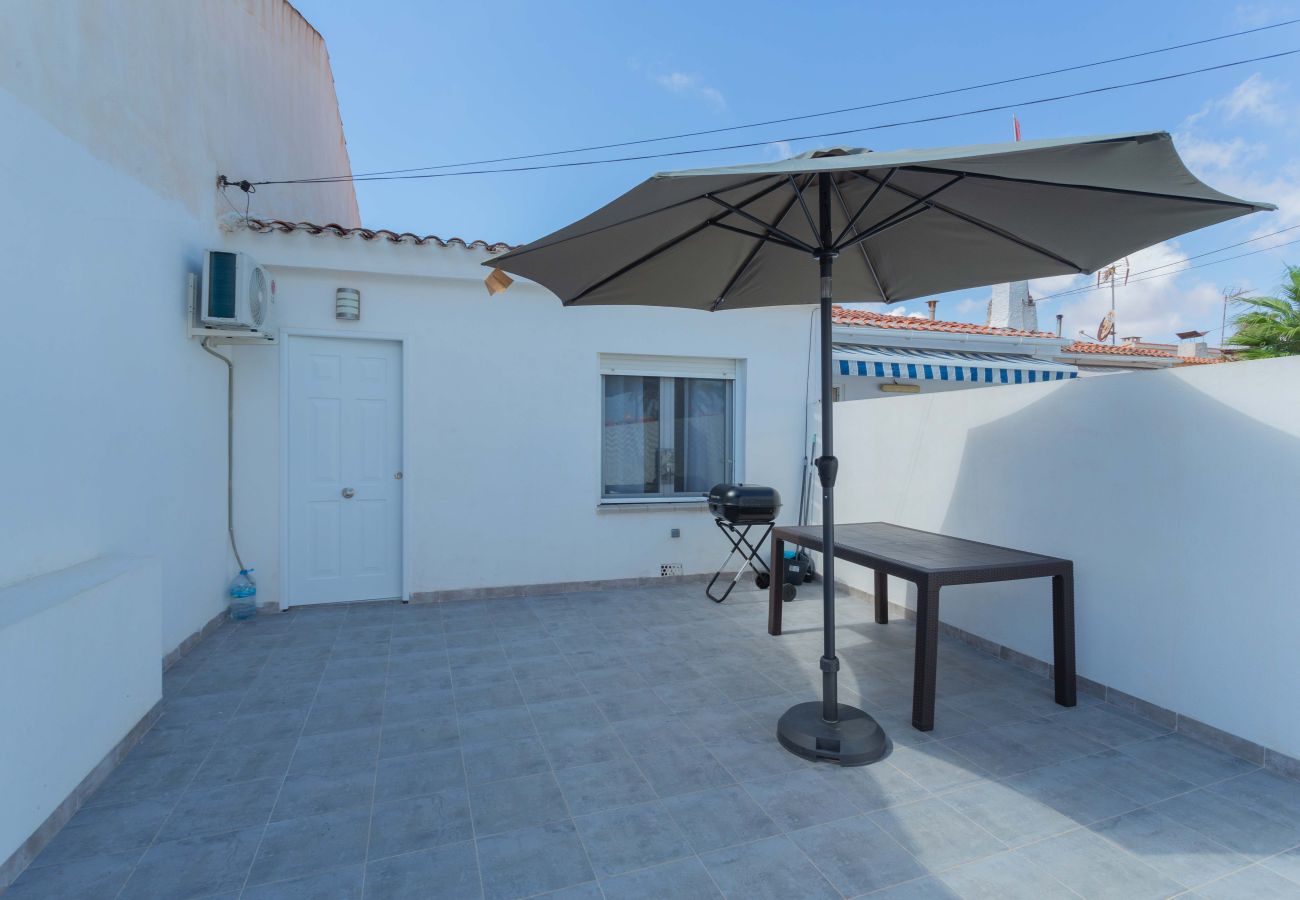 Bungalow in Torrevieja - 154 Sweet Memories Bungalow Alicante Holiday