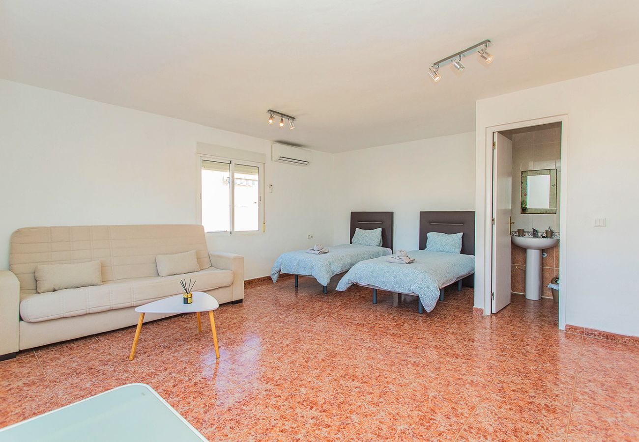 Townhouse in Torrevieja - 157 Adosado Iñes Alicante-Holiday