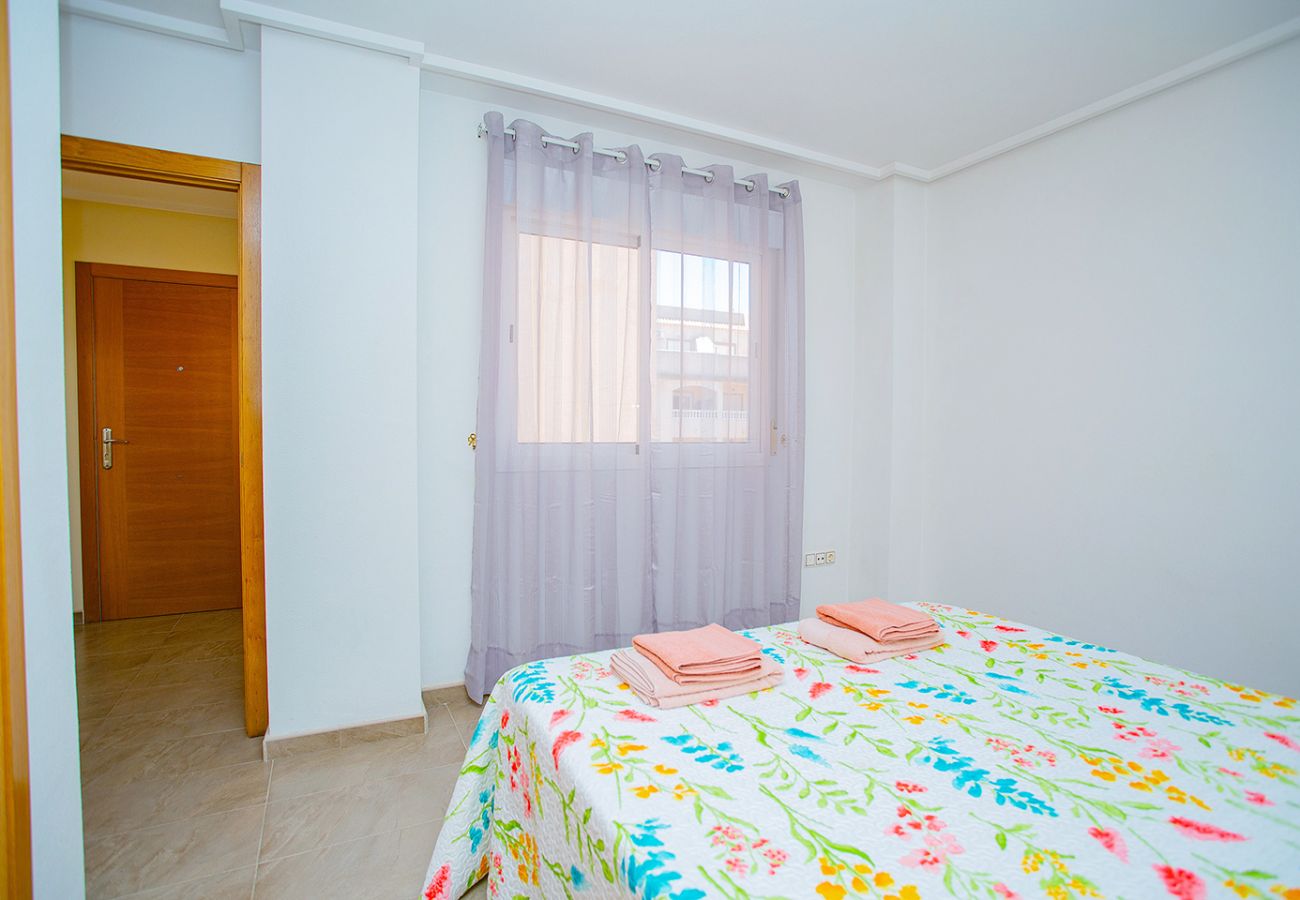 Апартаменты на Торревьеха / Torrevieja - 069 Susymar Apartments