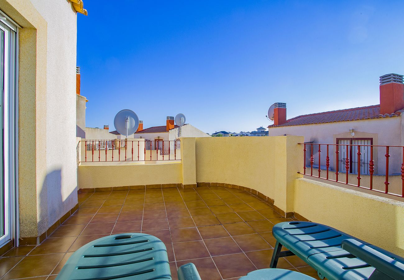 Таунхаус на La Zenia - 236 Sunny Duplex -Alicante Holiday