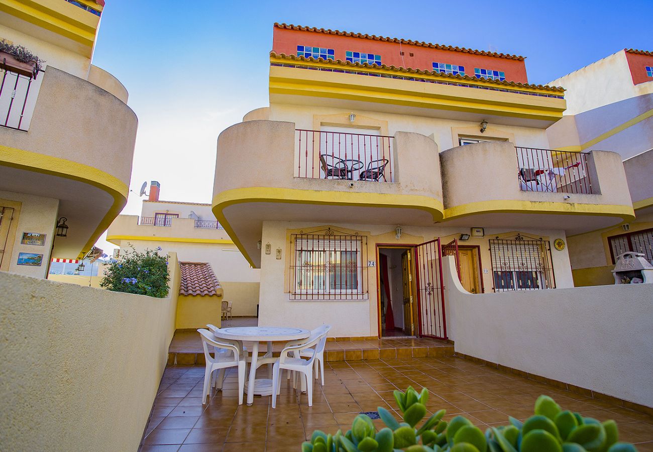 Таунхаус на La Zenia - 236 Sunny Duplex -Alicante Holiday