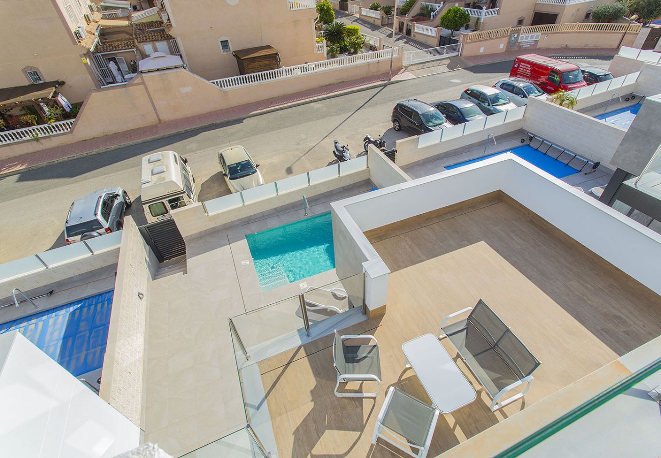 Вилла на Торревьеха / Torrevieja - 208 Luxury Villa  Pool Sauna Cinema - Alicante Hol