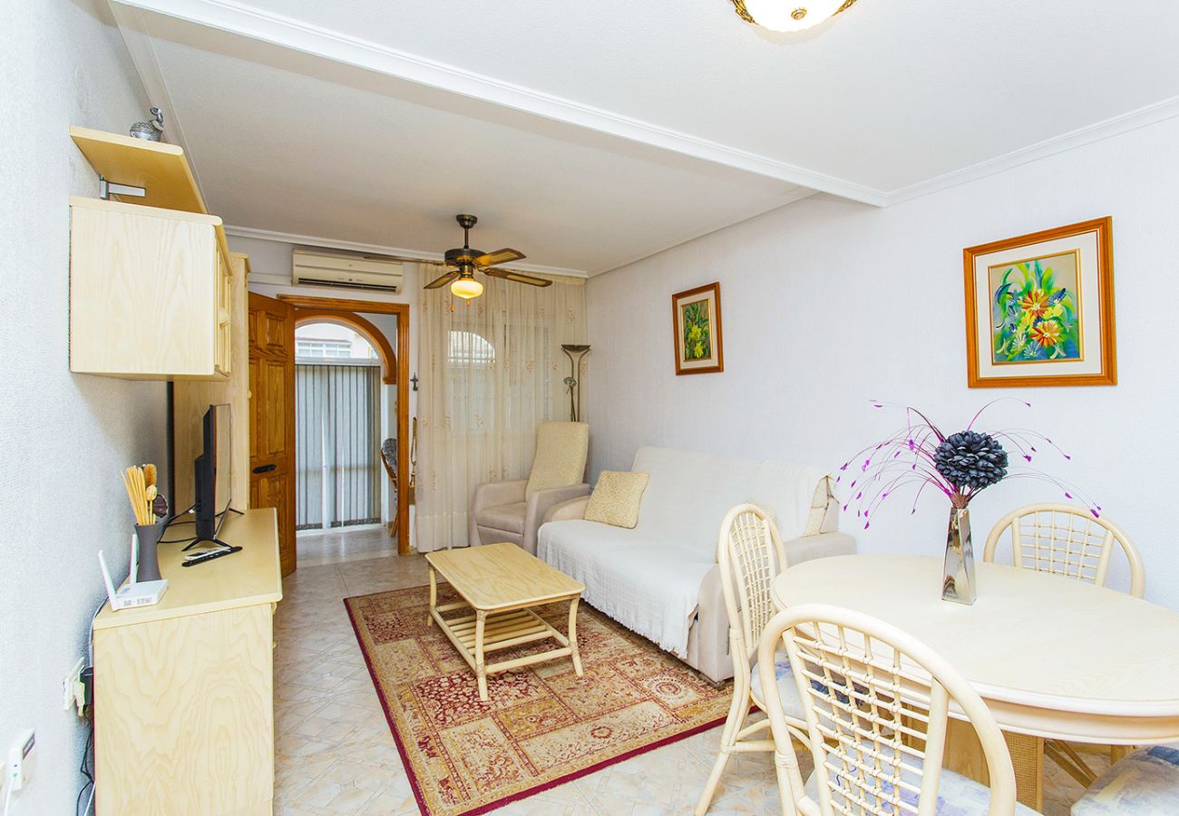 Таунхаус на Orihuela Costa - 243 Pool & Sun Home- Alicante Holiday