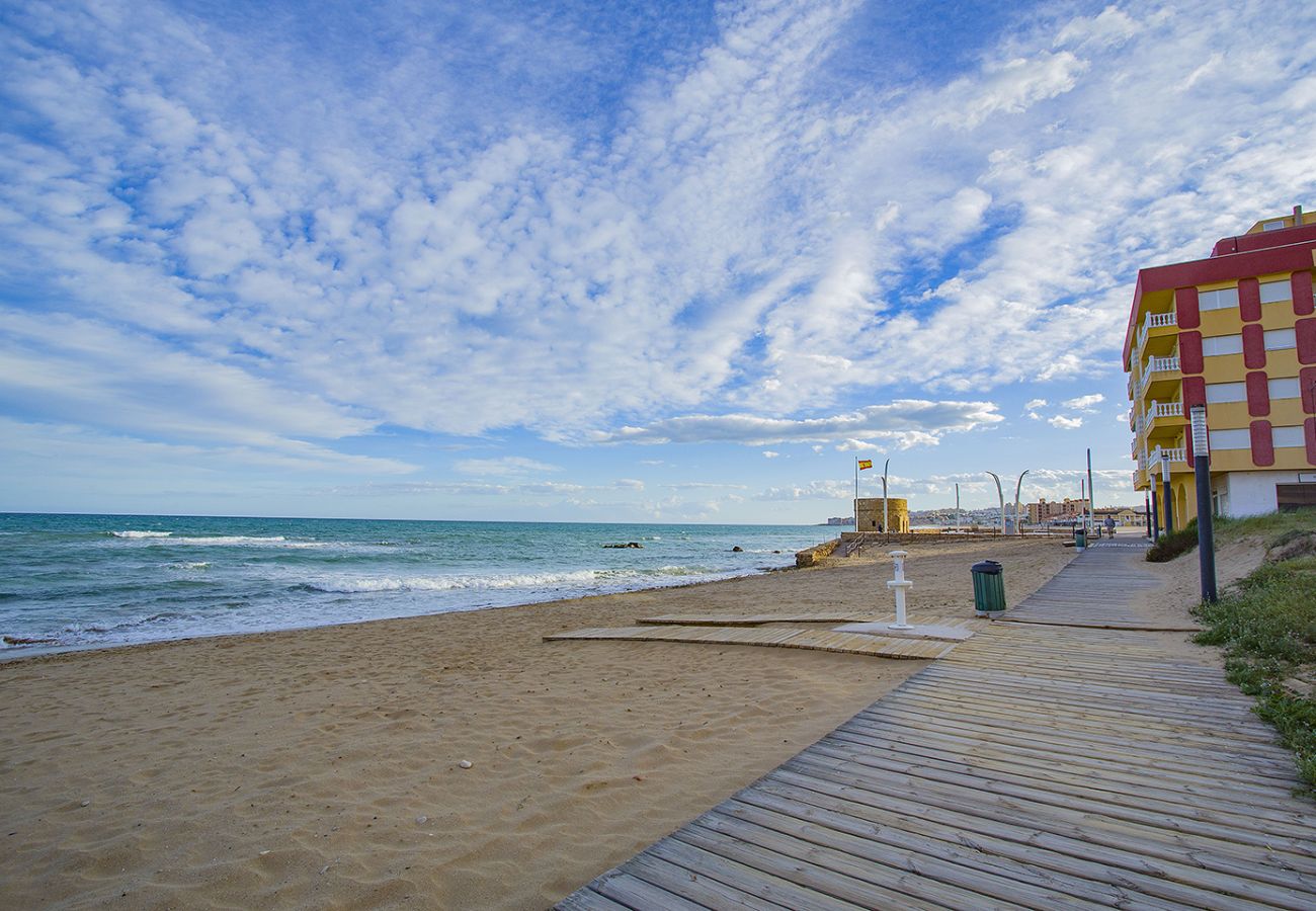 Апартаменты на La Mata - 068 Nice Corner La Mata - Alicante Holiday