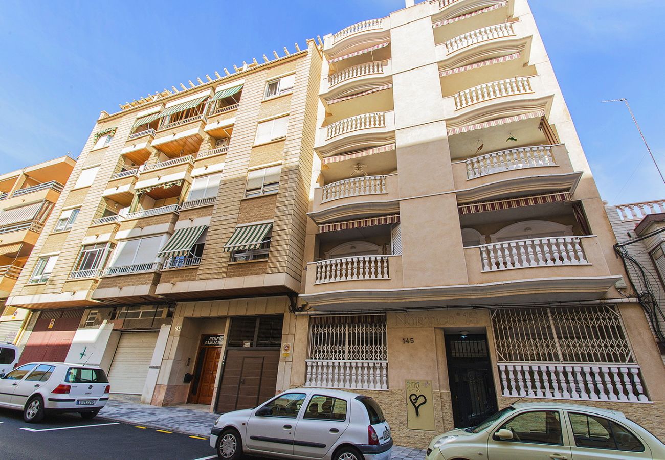 Апартаменты на Торревьеха / Torrevieja - 156 Nortico Apartment Alicante-Holiday